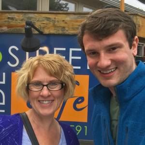 Meet your Posher, Gregory